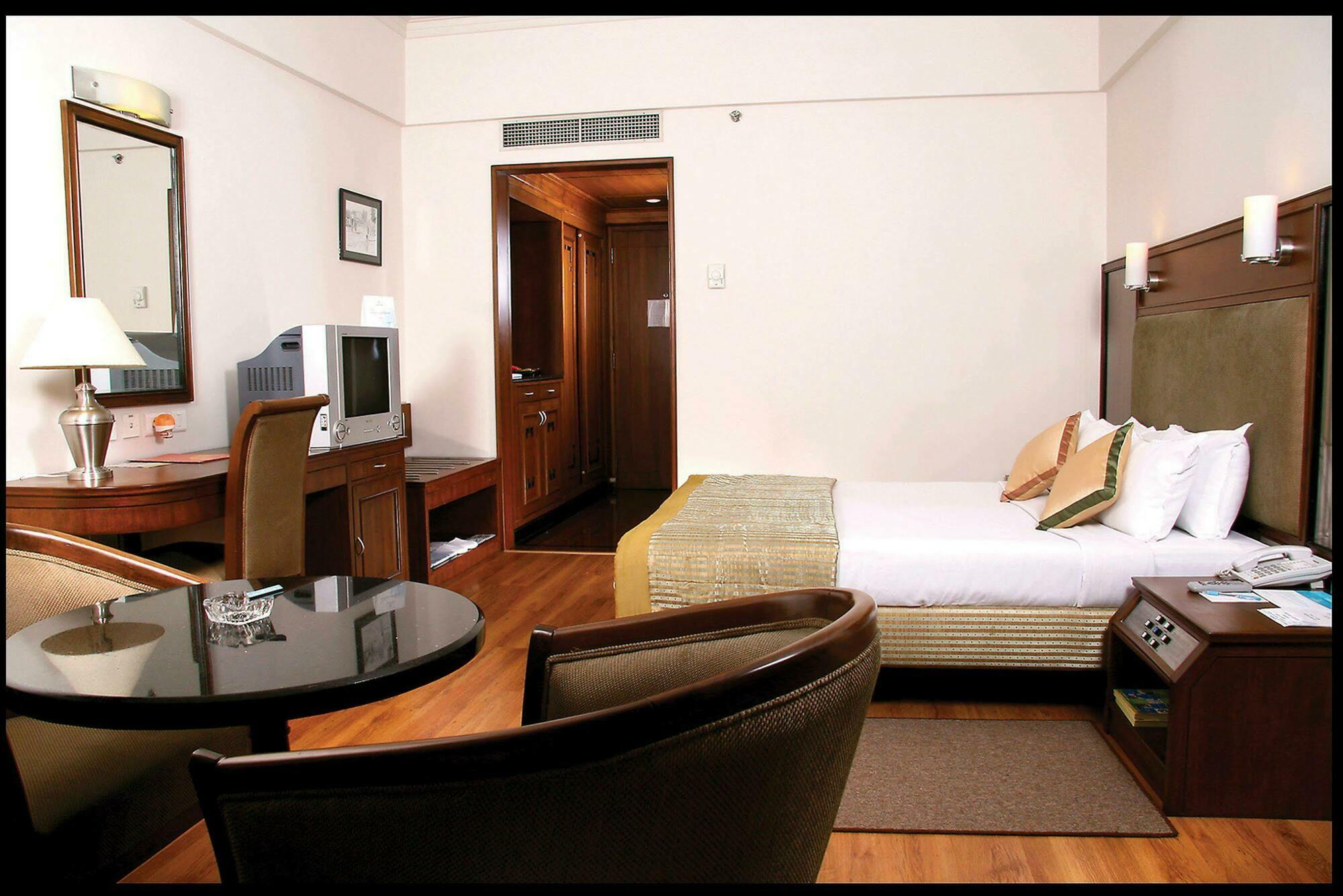 Green Park Madras Kamer foto A room at the hotel